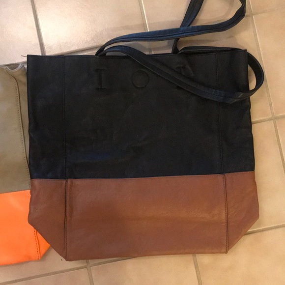 Gap color block tote bags - Picture 3 of 3